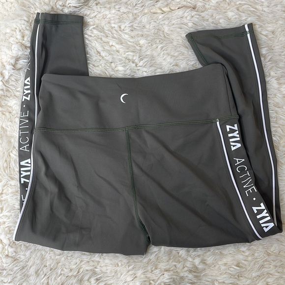 Zyia active cropped legging deep green - Picture 4 of 5